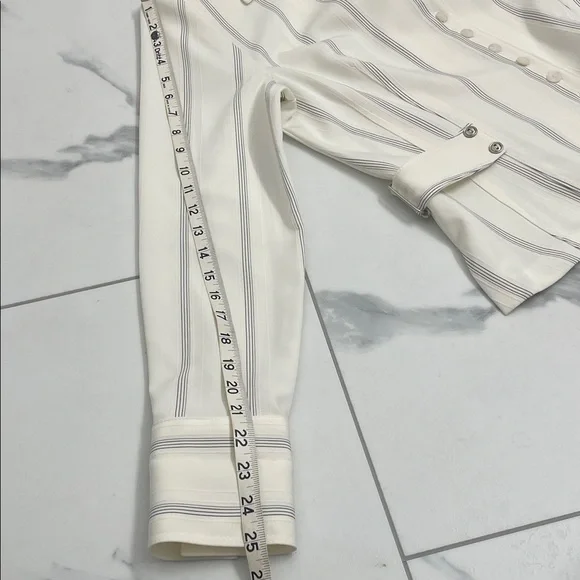 Frank Lyman Design Winter White Striped Blazer Top Button Down Front & Cuffs Sz8 - Picture 11 of 13